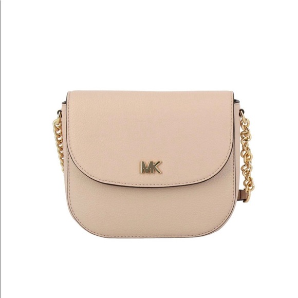 Michael Kors Handbags - BRAND NEW  MICHAEL KORS crossbody!!!!!